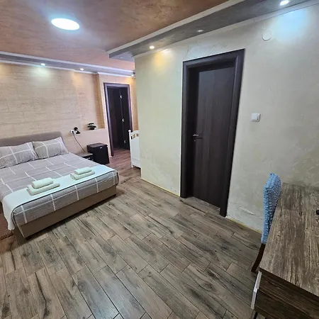 ホテル Prenoociste Simke 3*