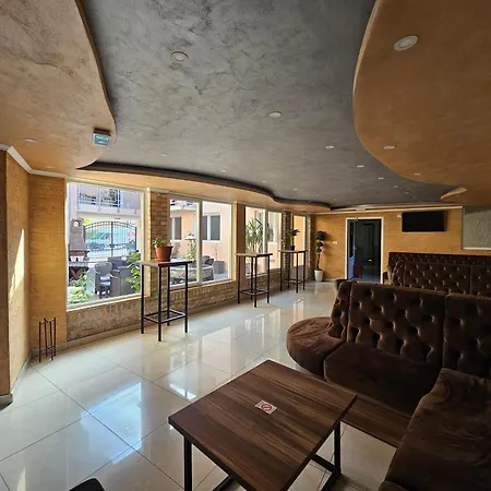 Prenoociste Simke ホテル スボティツァ